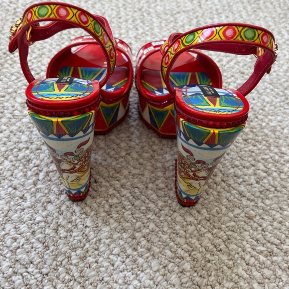 Colorful Platform Sandals - Picture 6 of 8